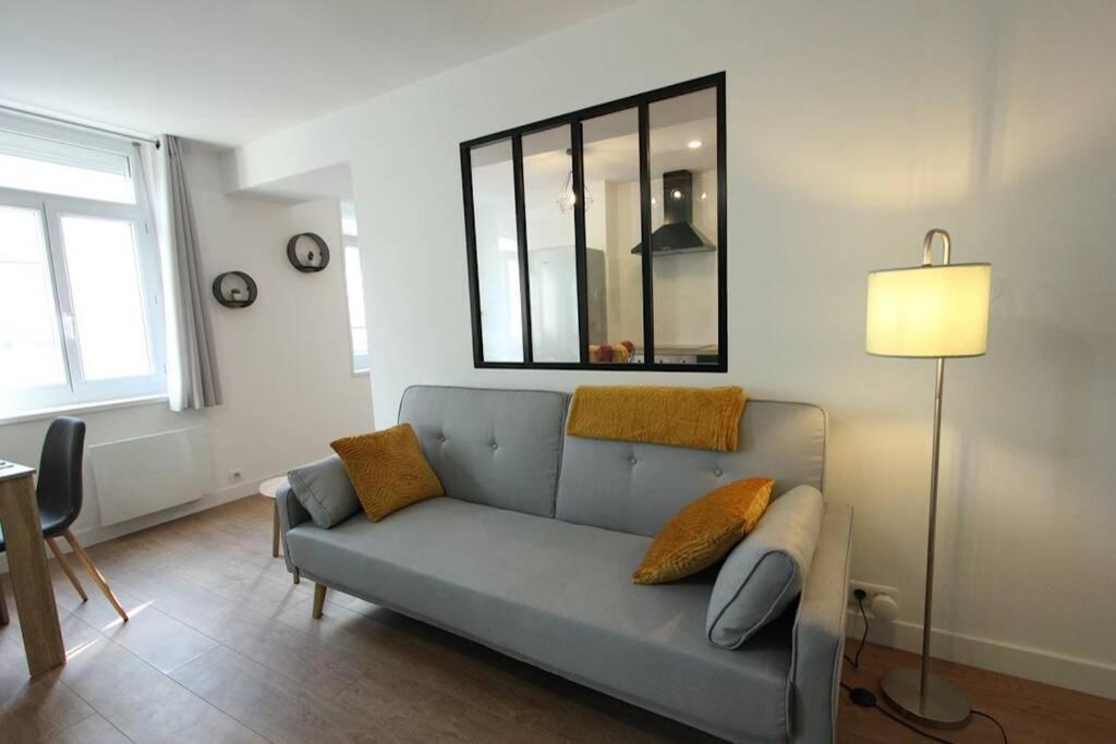 Appartement Centre De Valenciennes Entierement Equipe 64M2 외부 사진
